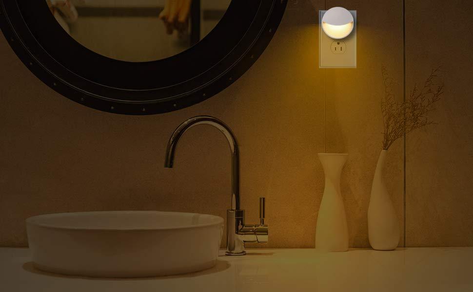 Elettra - Light Control Wall Plug Night Light